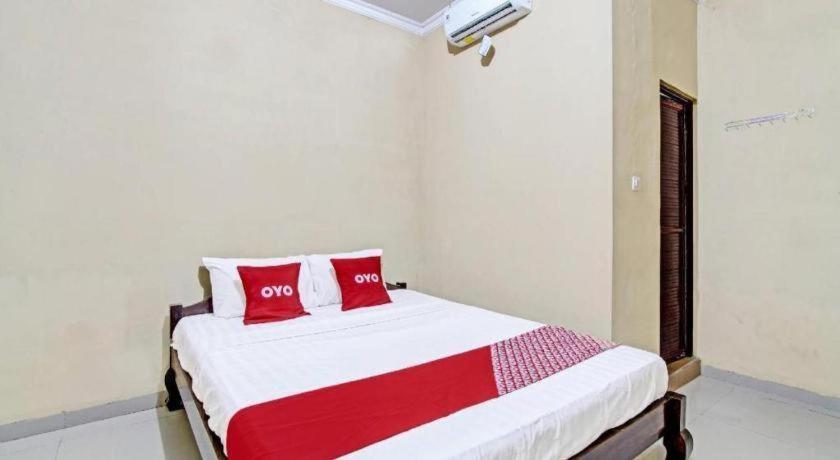 Oyo 91353 Hotel Surya Andesa Klaten Exterior foto